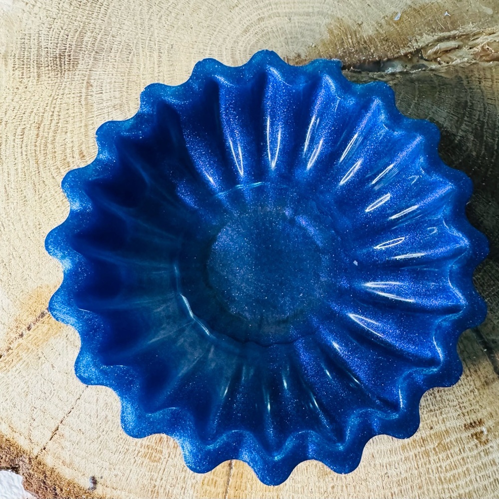 Colorful End Table Dish - Picture 5 of 7